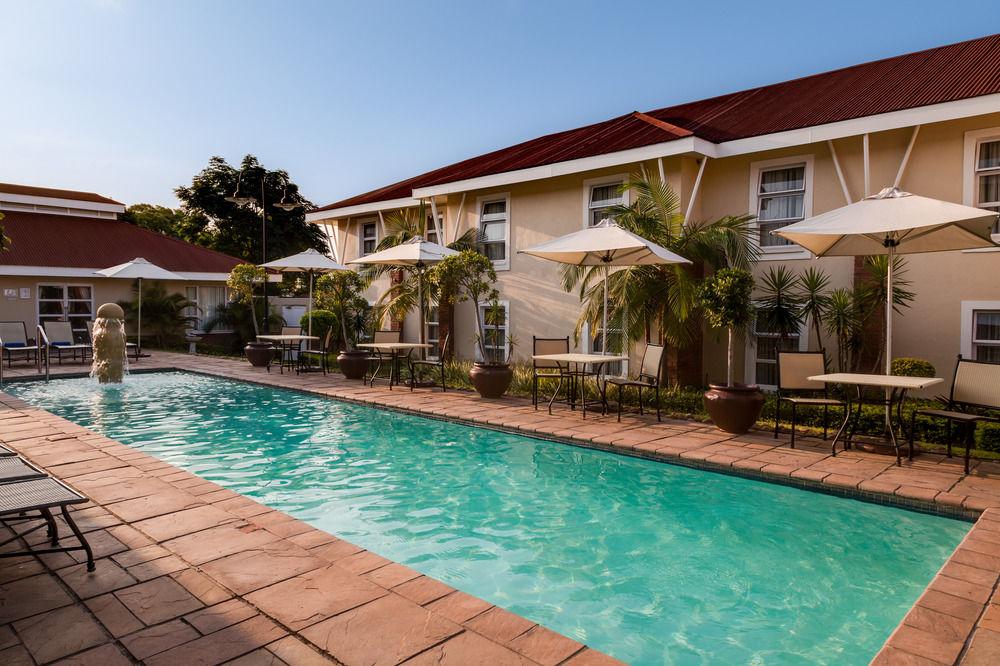 Protea Hotel by Marriott Nelspruit Mbombela Exteriör bild