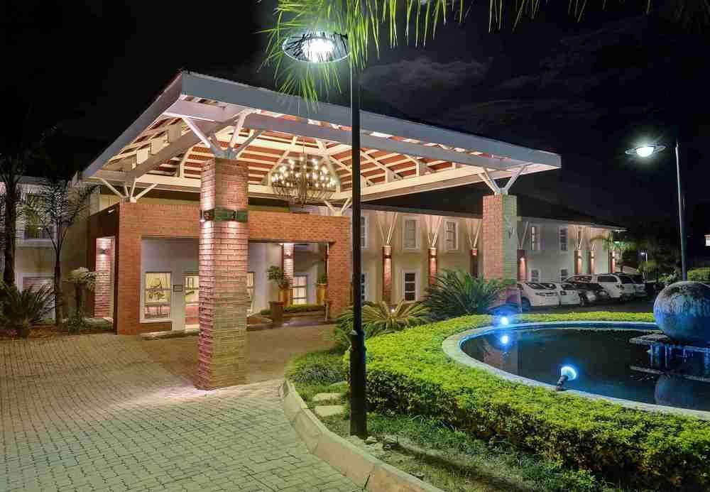 Protea Hotel by Marriott Nelspruit Mbombela Exteriör bild