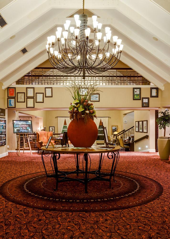 Protea Hotel by Marriott Nelspruit Mbombela Exteriör bild