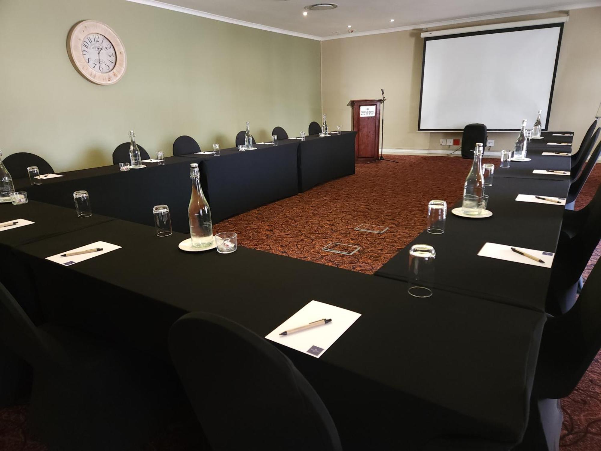 Protea Hotel by Marriott Nelspruit Mbombela Exteriör bild