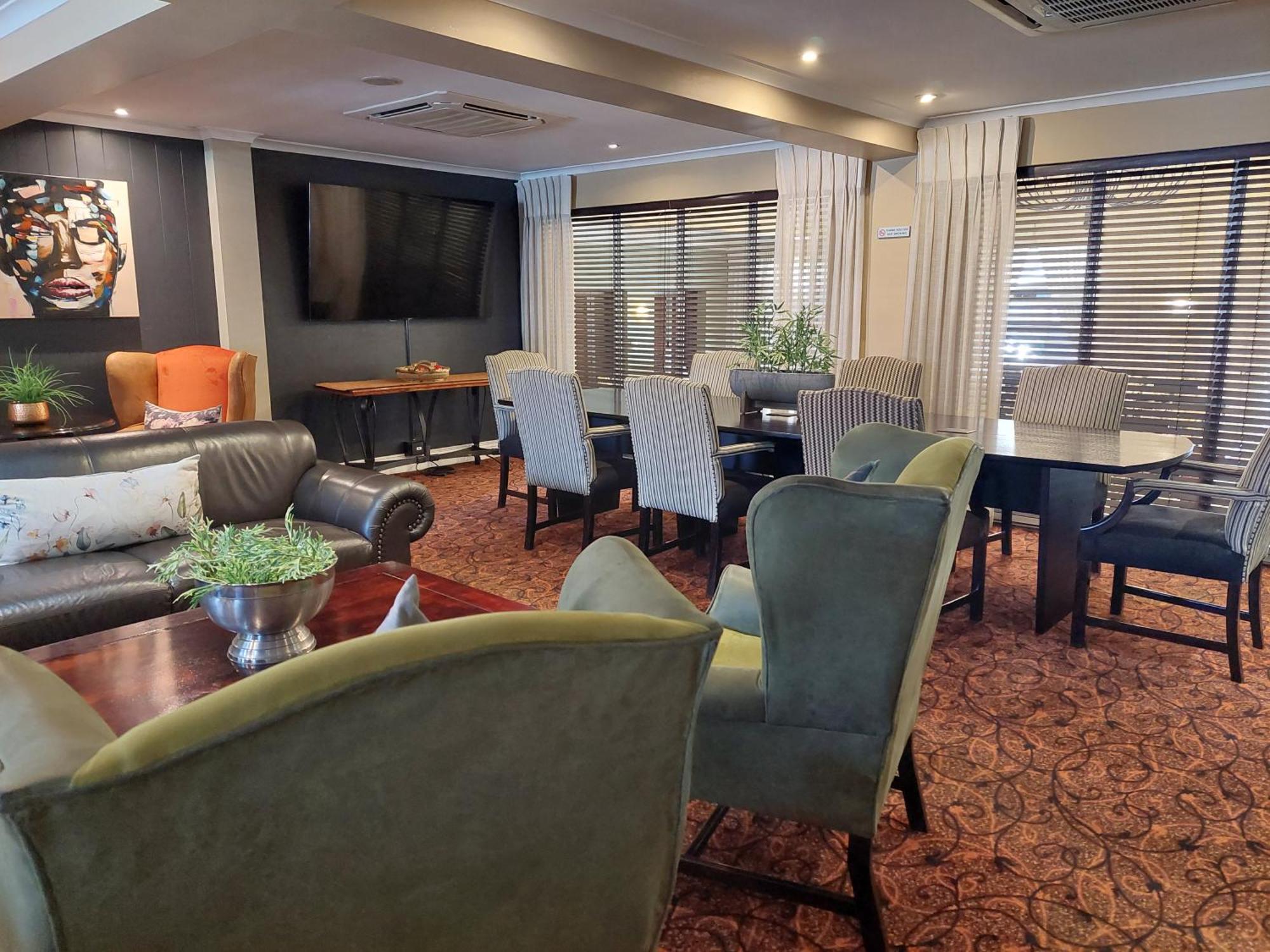 Protea Hotel by Marriott Nelspruit Mbombela Exteriör bild