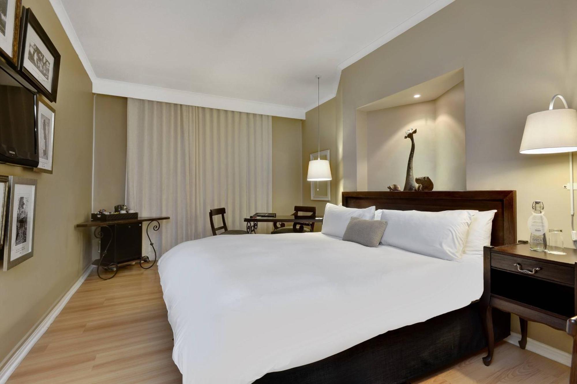 Protea Hotel by Marriott Nelspruit Mbombela Exteriör bild