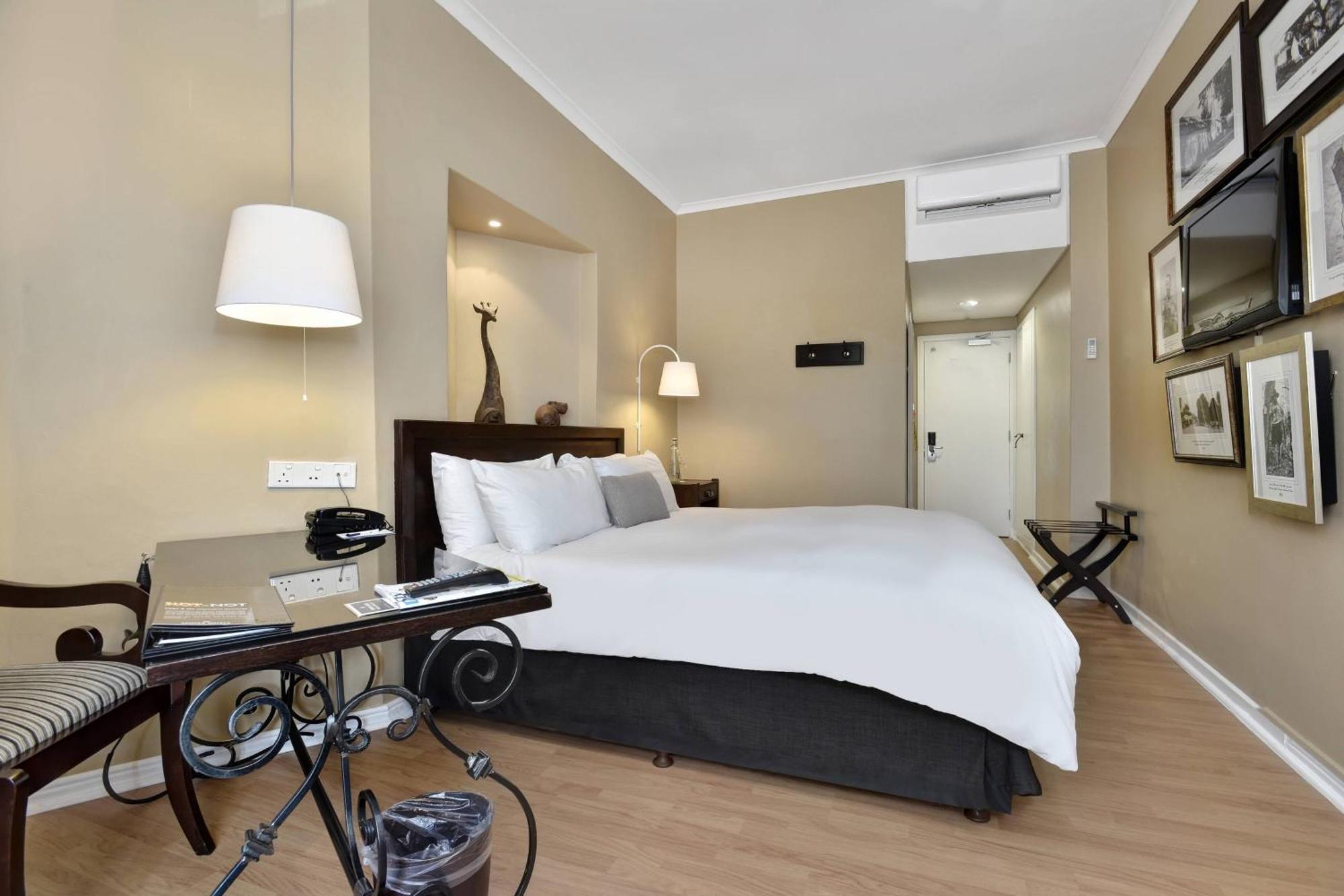 Protea Hotel by Marriott Nelspruit Mbombela Exteriör bild